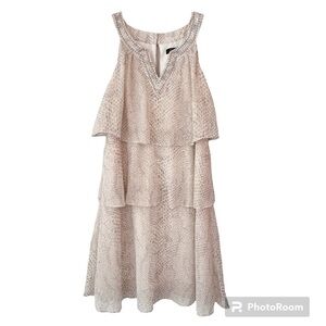 White House Black Market Sleeveless Tiered Dress Size 8